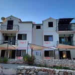Apartments Pitve